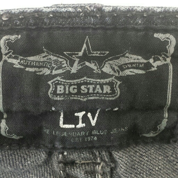 THE LEGENDARY BLUE JEANS - Picture 6 of 8